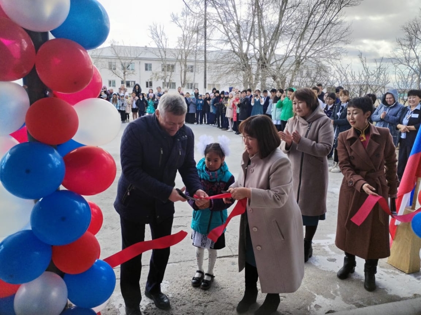 В селе Кулусутай Ононского района после капремонта открылась школа 